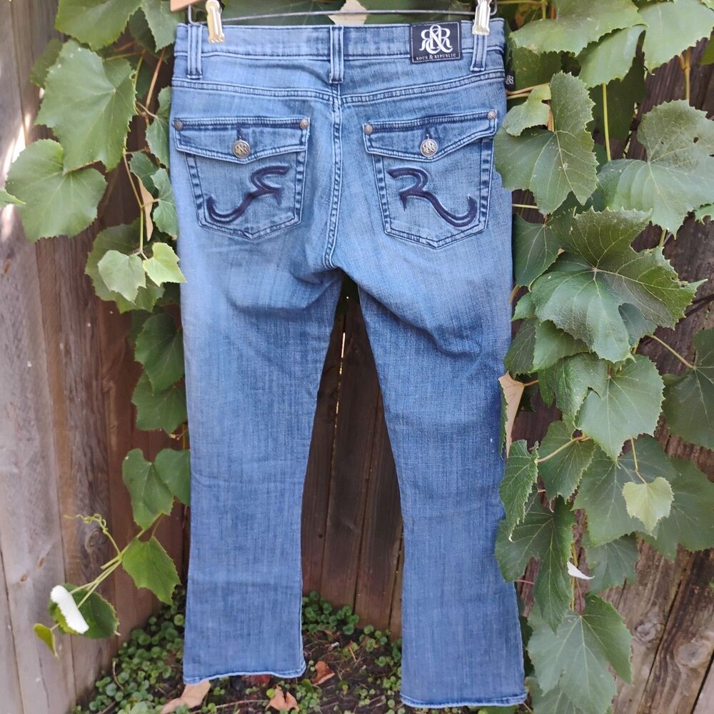 Rock & Republic Kasandra Size 8 Bootcut Jeans Flap Pockets Mid Rise Medium Wash